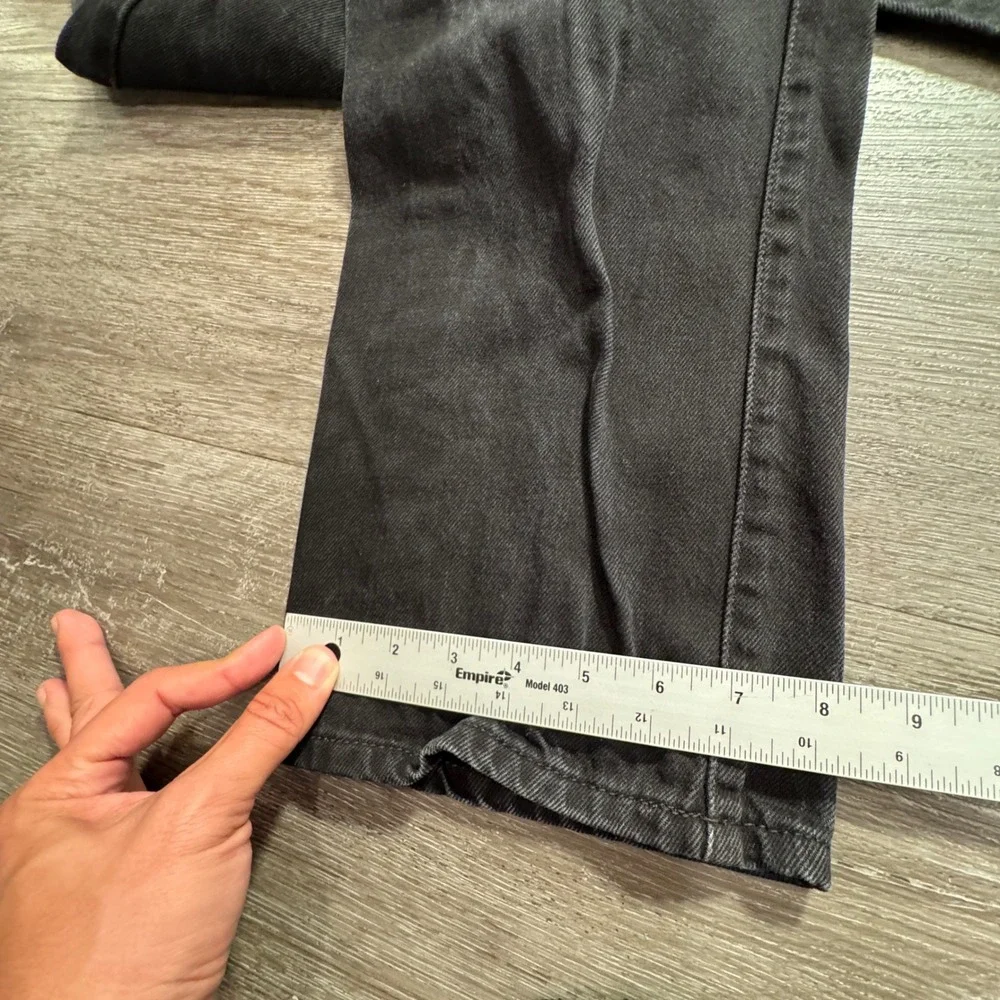 Levis 501 Jeans Mens 34 Black Denim Cotton Straight Leg Button Fly Classic 33x28
